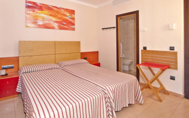 MLL Caribbean Bay Hotel