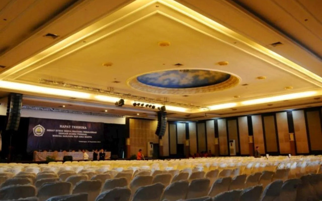 Parkside Mandarin Hotel Pekalongan