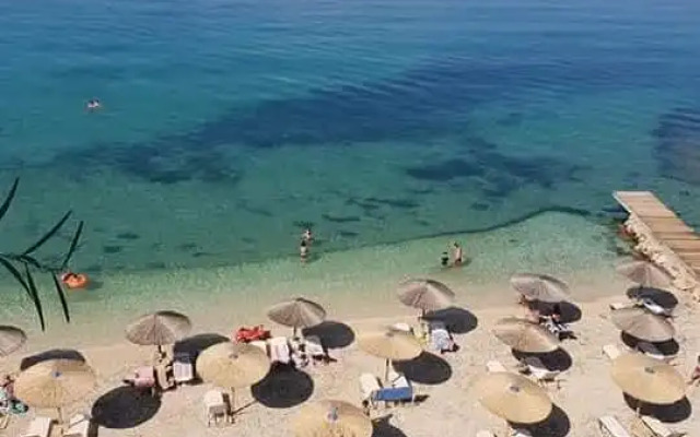 Thalassa Hotel