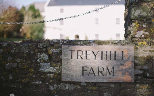Treyhill House Bed  Breakfast Glamping and Holiday Cottage