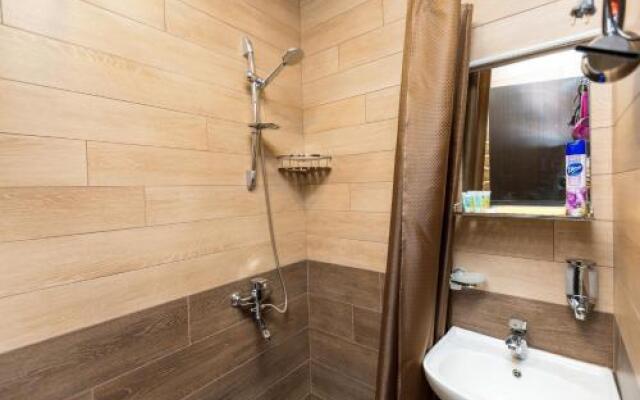 Guest house Qalaveri