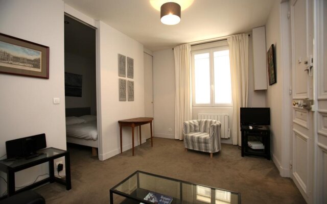 One Bedroom Apartment - rue des Martyrs - 314