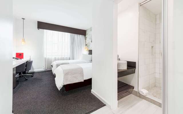 The O Hotel, Trademark Collection by Wyndham