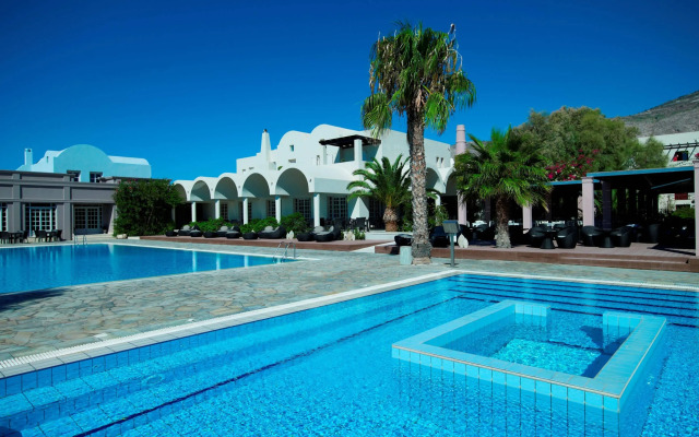 9 Muses Santorini Resort