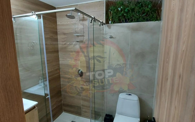 TOP SUITE Lugar encantador con parqueadero, internet 200Mgz