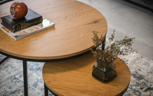 Stylish 2BR Apartment with Balcony and Urban View