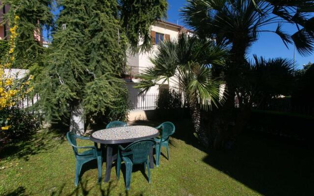 N43 - Numana, bilocale con giardino