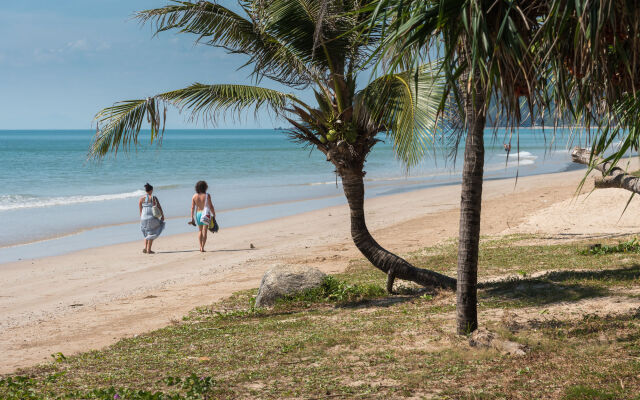 Chaolao Tosang Beach Hotel