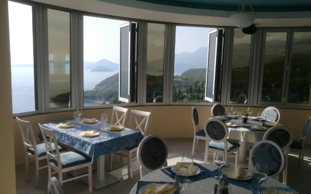 Apartments Drobni Pijesak
