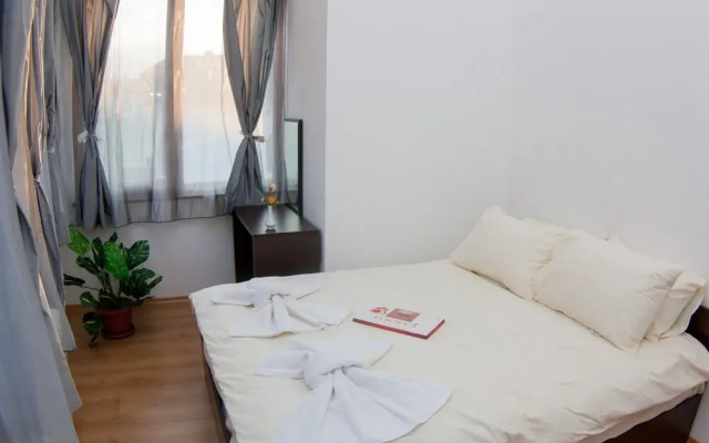 Ruby Tower Apartments
