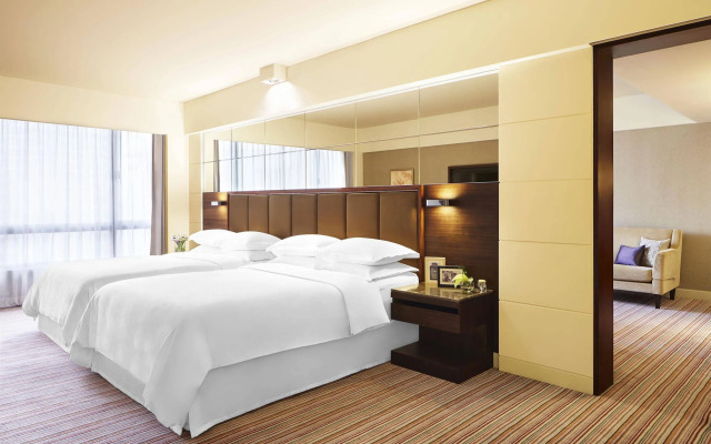 Sheraton Hong Kong Hotel & Towers