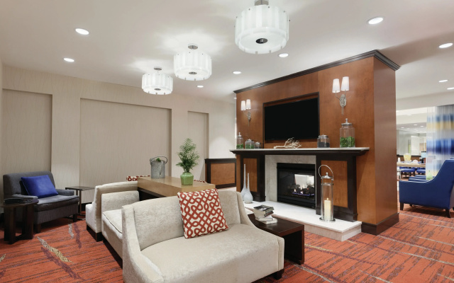 Hilton Garden Inn Falls Church