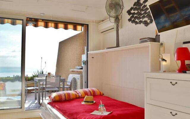 Appartement Le Lavandou, 1 pièce, 4 personnes - FR-1-251-306