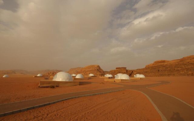 UFO Luxotel Wadi Rum