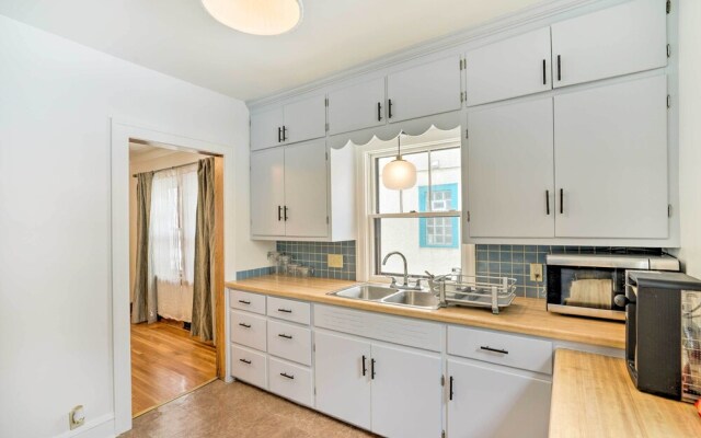 Minneapolis Vacation Rental Near Lake Harriet