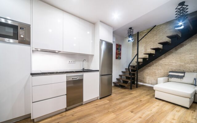 Rey de Sevilla Flats Dúplex Museo