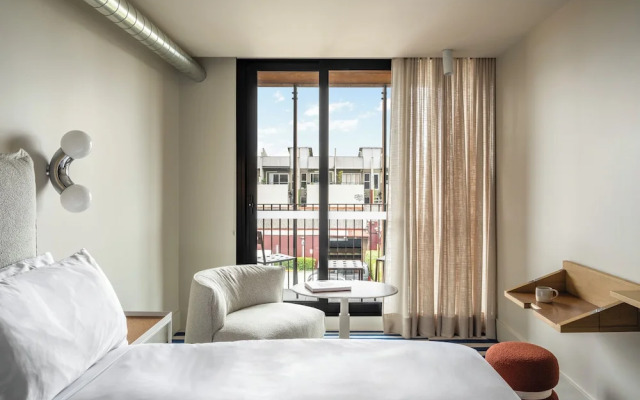 The StandardX, Melbourne