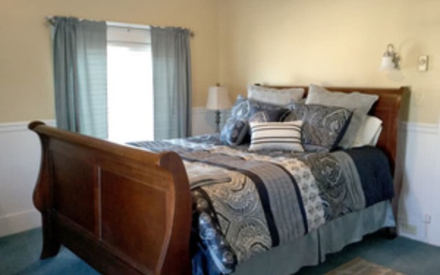 Sunnyside Inn Bed &Breakfast