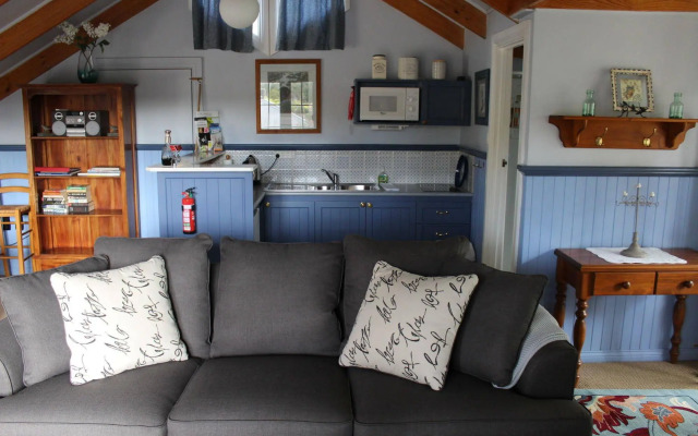 Possum Creek Lodge