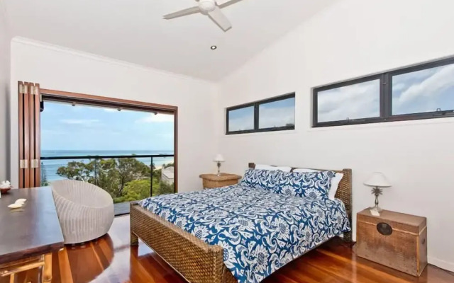 Moreton View