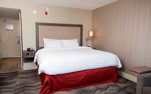 Hampton Inn & Suites by Hilton Thunder Bay