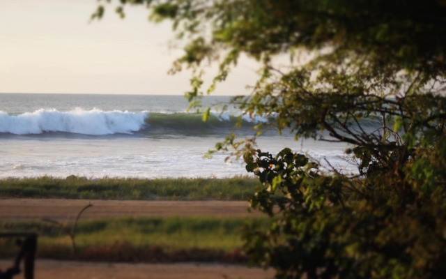 Casa Kresala, Surf House