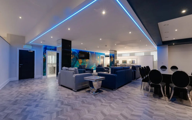 Temple Court Cavern Quarter Apartments