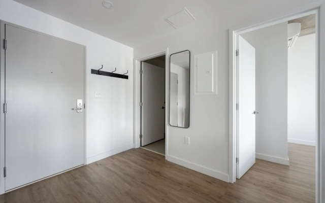 Elegant Studios and Apartments Montreal