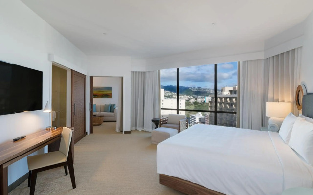 Hyatt Centric Waikiki Beach