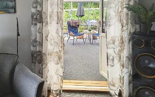 6 Person Holiday Home in Hallekis