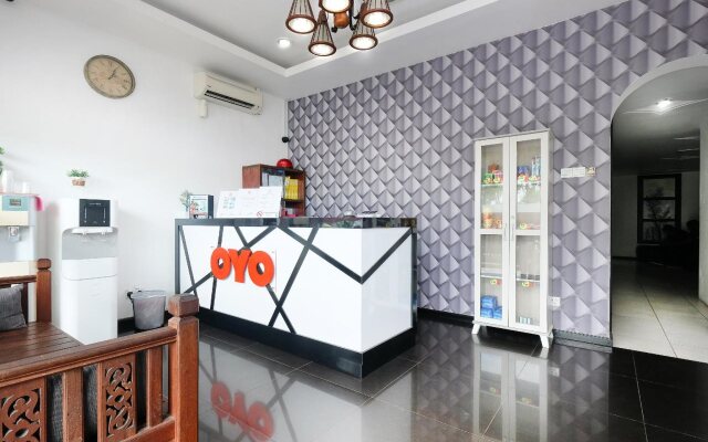 OYO 711 Tawaquf Inn