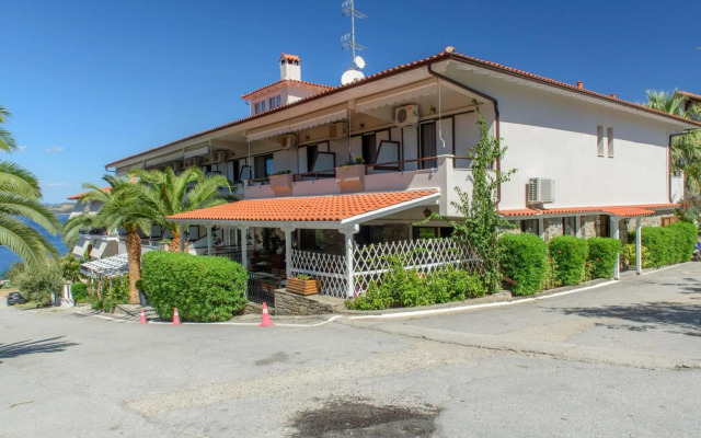 Sun Rise Hotel