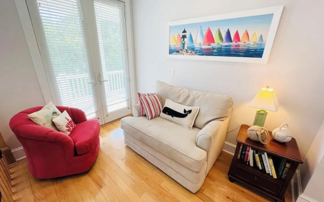 ST Lawrence Street 13