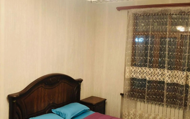 Apartment on Mamikonyants Street