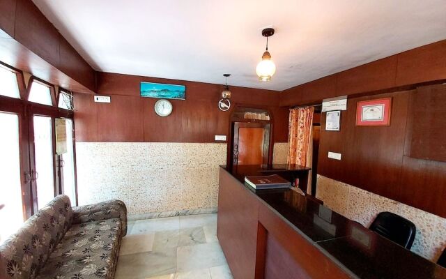 Goroomgo GP Mall Road Nainital