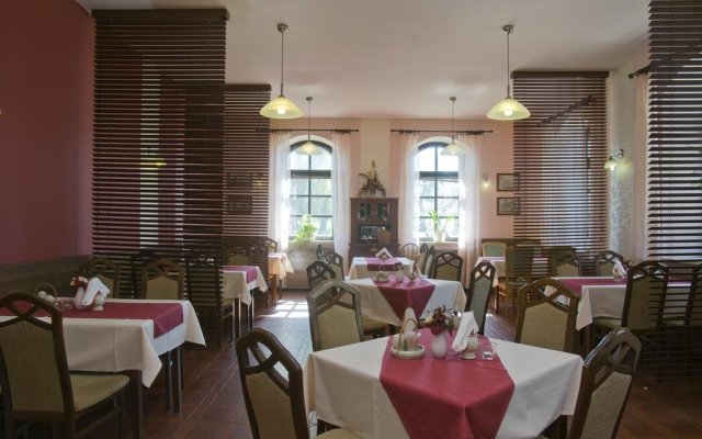 Penzion a restaurace U Hraběnky