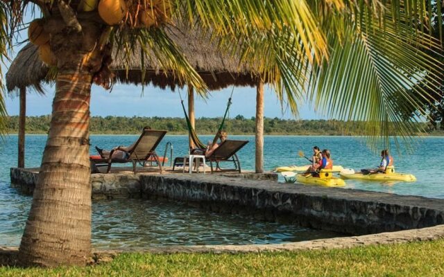 Bacalar Lagoon Resort