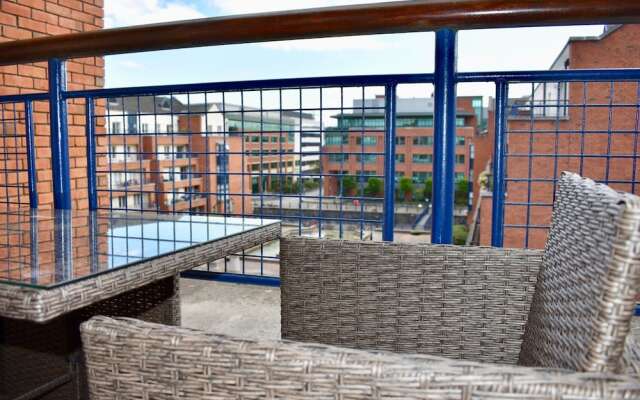 2 Bedroom Apartment With Balcony in Central Dublin