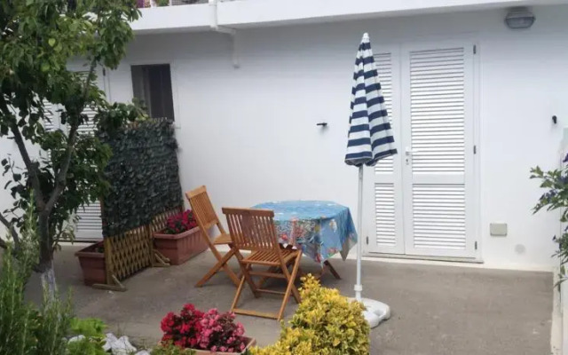 Casa Vacanze Magi - Monolocale Giglio 1