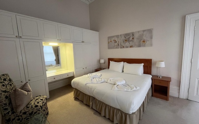 Hertford Flat 5