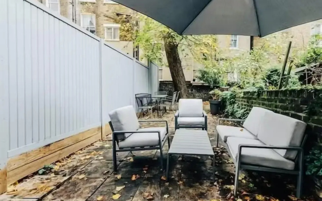 Chelsea - 2bed Apartment - Sleeps 4 - Pet Friendly