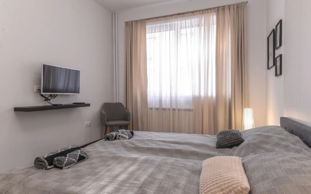 FM Luxury 2-BDR Apartment - Geometric