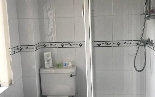 Linden Guest House