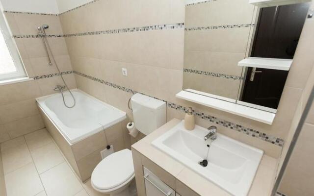 Cluj Lux Apartment Taberei
