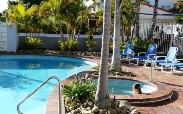 Champelli Palms