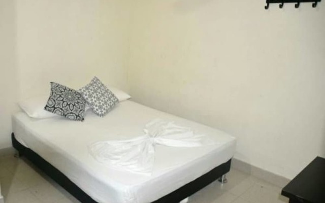 Hotel Laurel Plaza