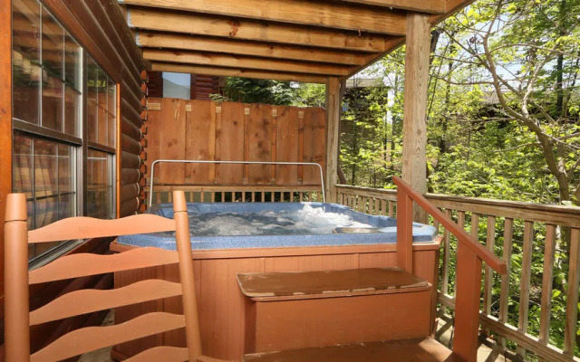 Smoky Mountain Getaway 435 By Redawning