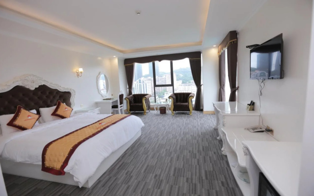 Lao Cai Royal Hotel