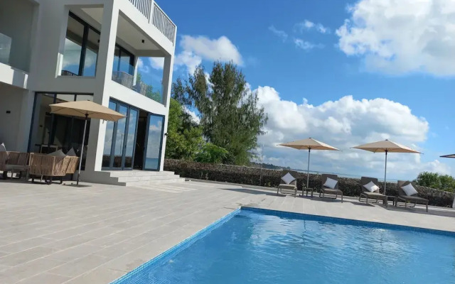 Room-villa Bluu at the Beach