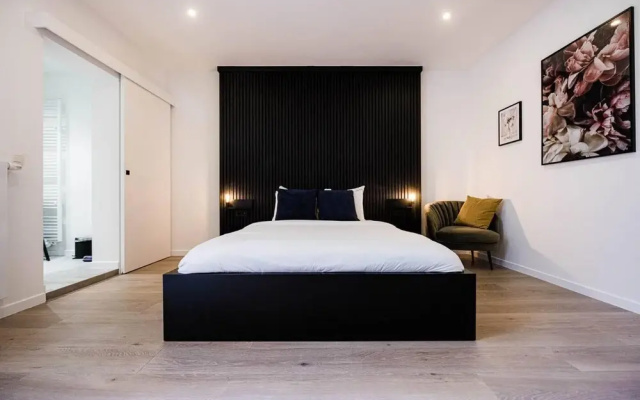 Gorgeous Apartment in old City Centre of Antwerp 1
